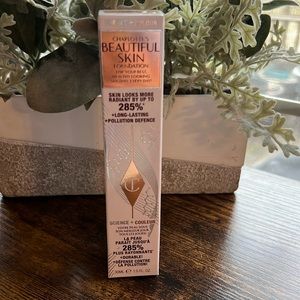 Charlotte Tilbury Beautiful Skin Foundation